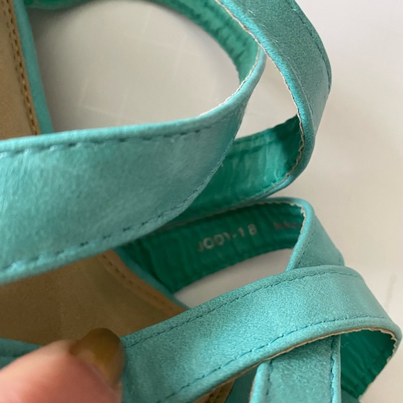 Spirit Moda Strappy Sandal w/Cork Wedge Platform 8 - Picture 12 of 12